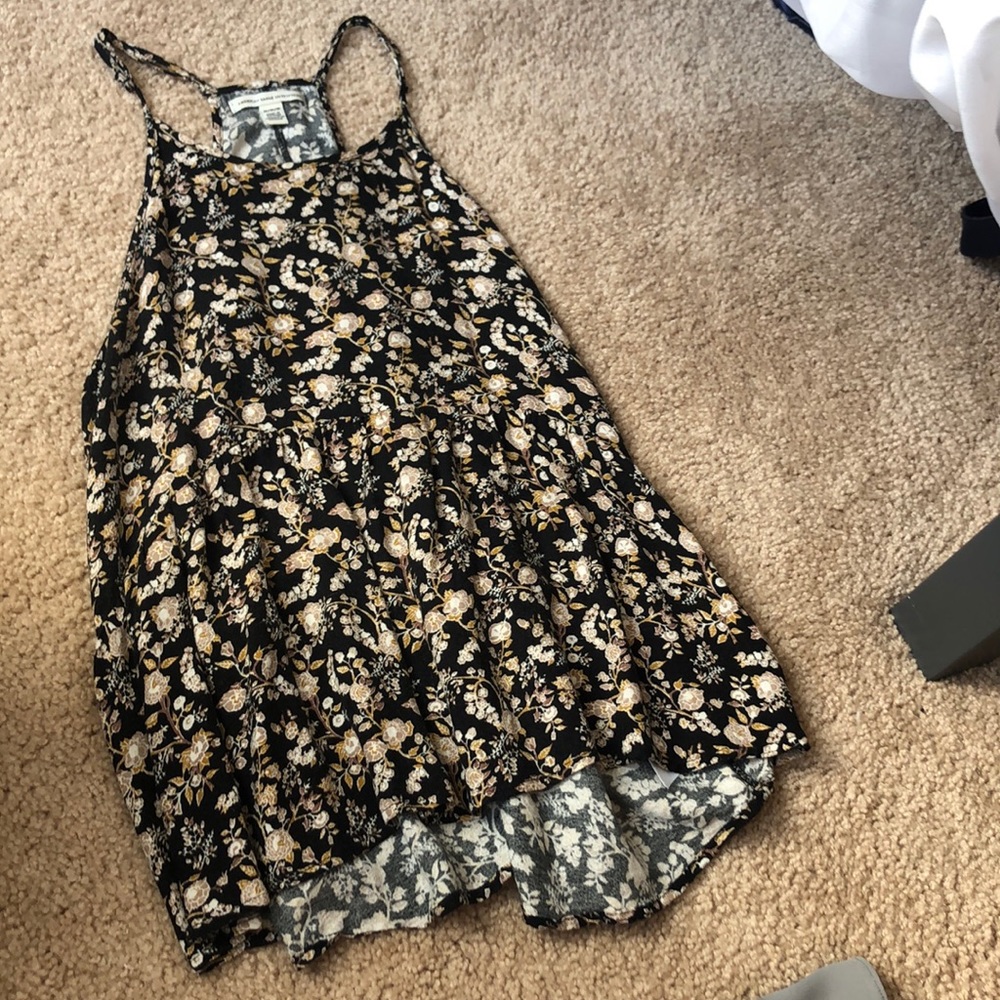 Flowy tank